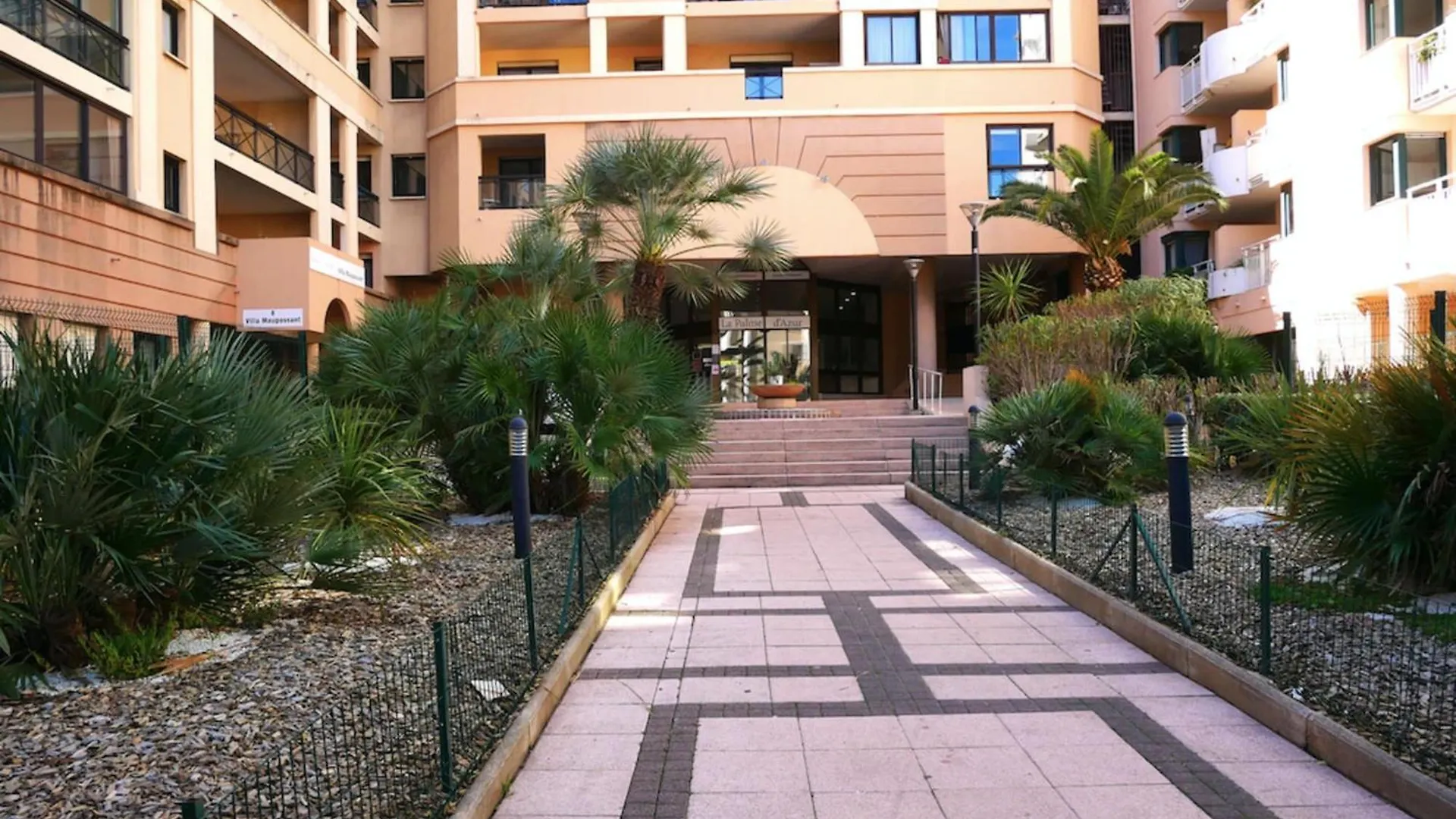 Splendid Sea View - 2 Comfy Rooms - Swimming Pools Cannes